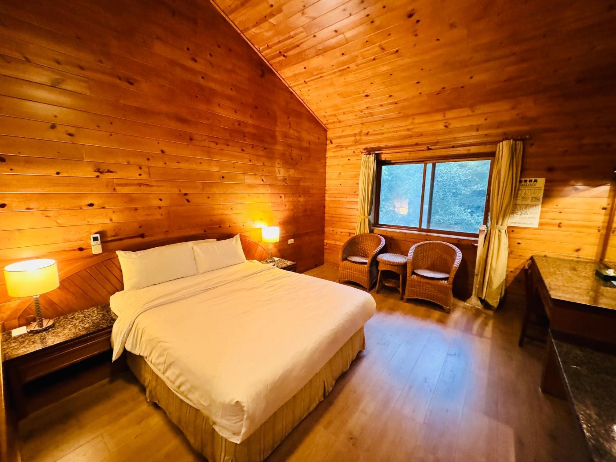Ivy Motel Chiayi City Exterior foto